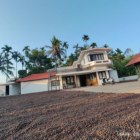 Streaming Valley Independent Coffee Estate Stay 马迪凯里 外观 照片