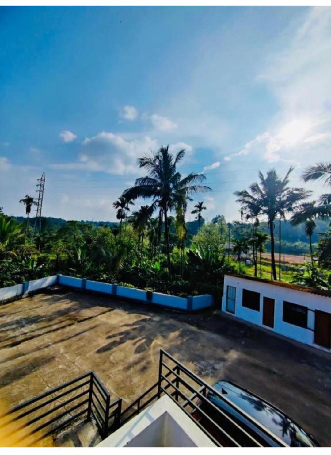 Streaming Valley Independent Coffee Estate Stay 马迪凯里 外观 照片