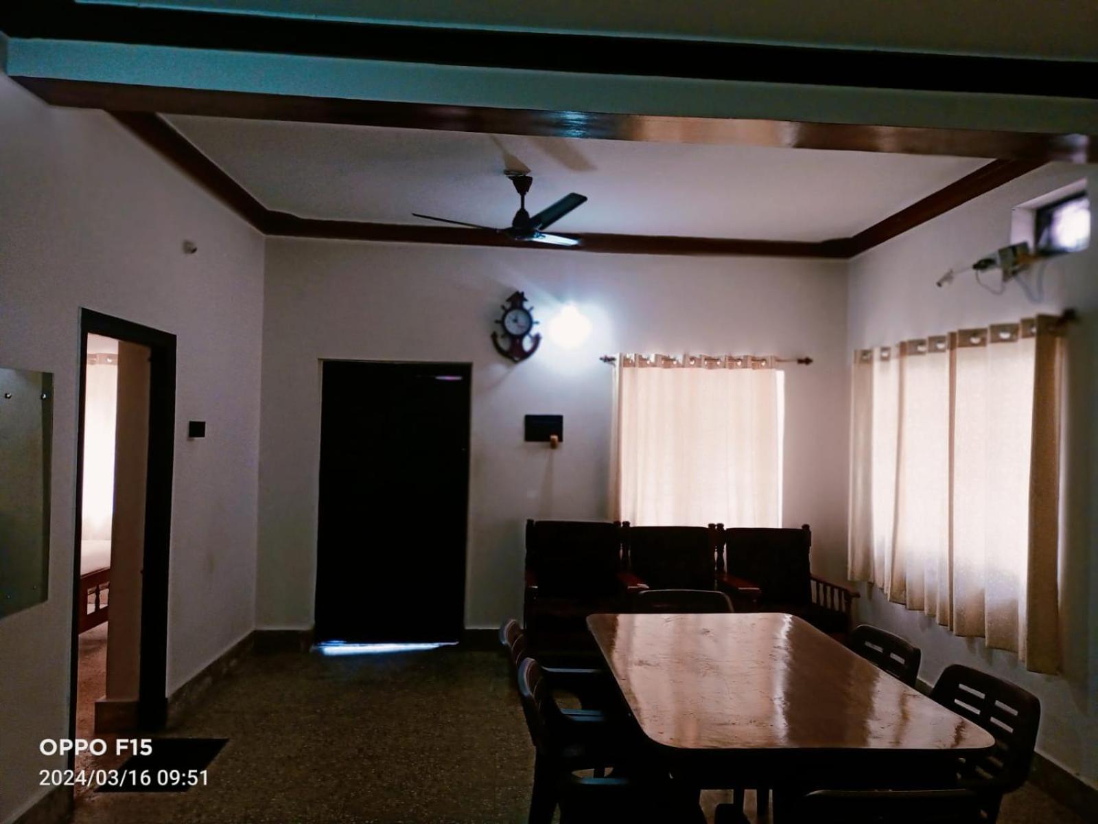 Streaming Valley Independent Coffee Estate Stay 马迪凯里 外观 照片